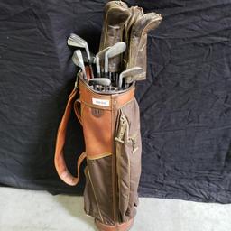 Bag with Clubs