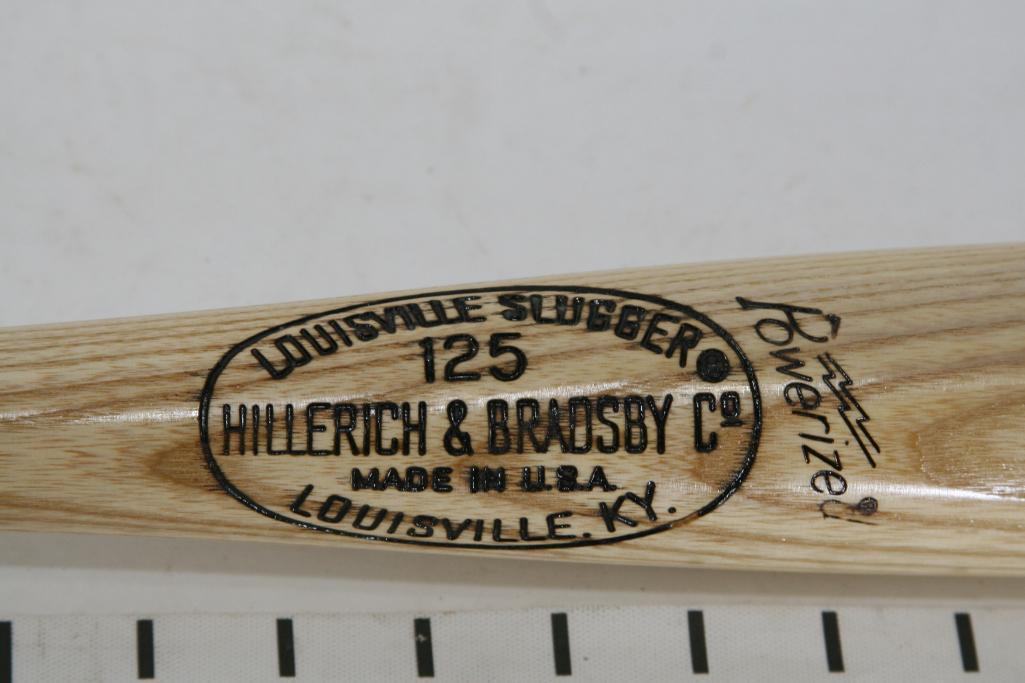 Genuine Brooke Robinson Engraved Louisville Slugger 125 , Mc44 11 units.
