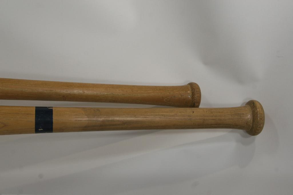 Engraved Jackie Robinson Louisville slugger 125s. 32 " Baseball Bat