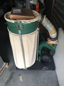 Central Machinery 2HP Dust Collector 120V 70 Gallons.