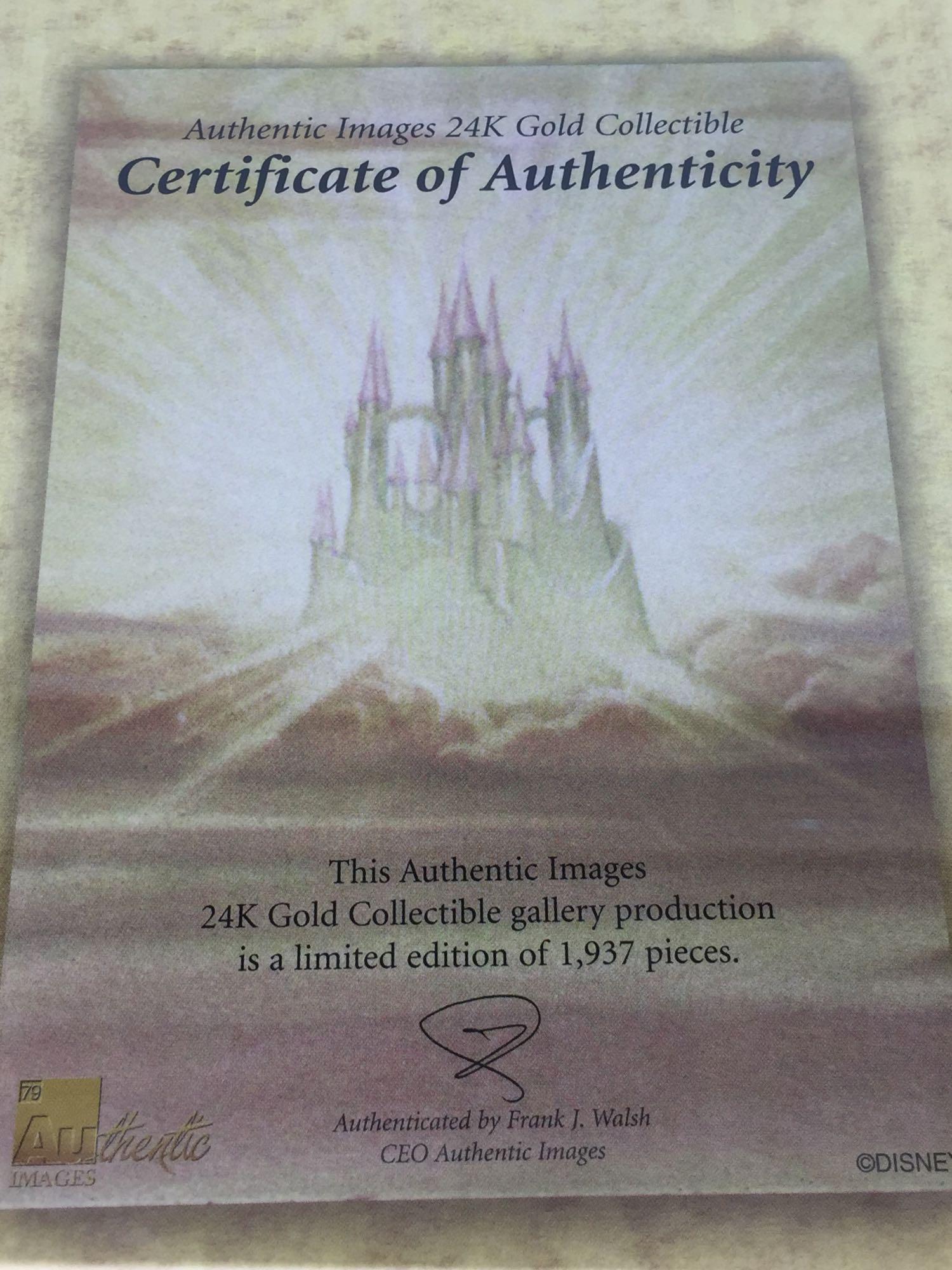 Walt Disney Snow White and Seven Dwarfs 24k Gold Gallery Piece Disney Showcase Limited Edition