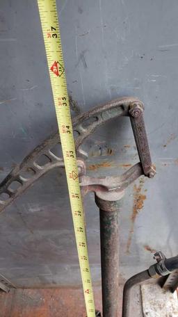 antique bucket pump Location Bekins Trailer