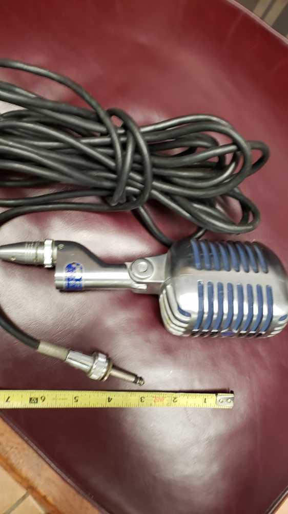unidyne microphone mic w/cord Location:... Front Shop
