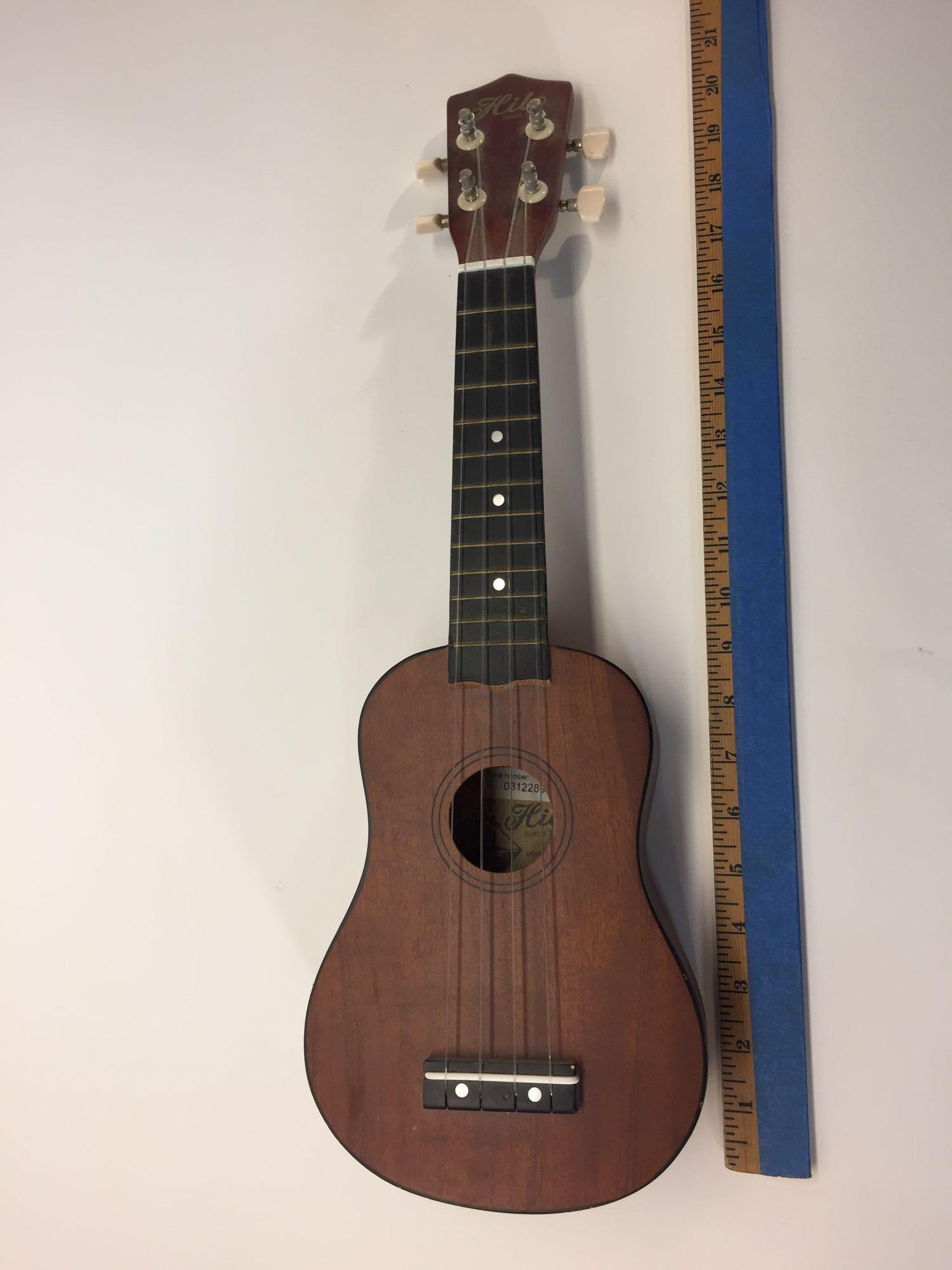 Hilo Ukulele 21in Long