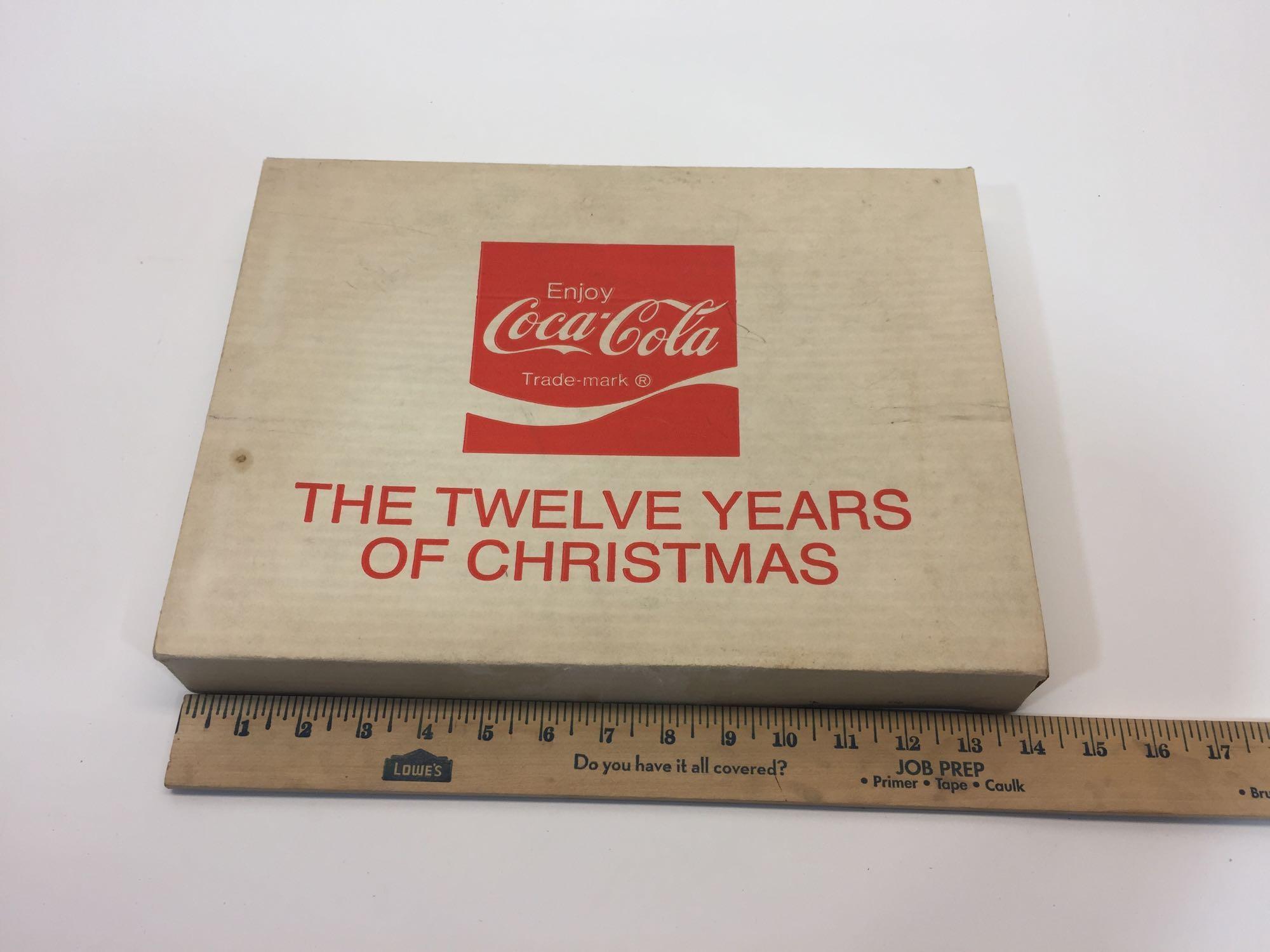 Commemorative Coca-Cola Santa Clause Pin Set in Original Box 14x10.5in