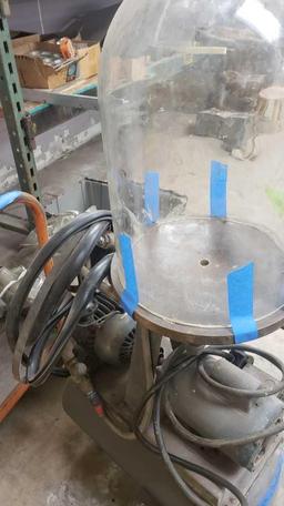 Doerr vacuum casting 1.5hp 230v 5ft tall