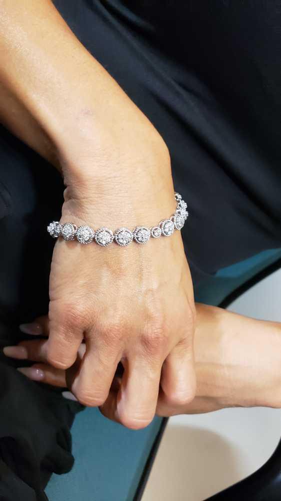 14KT White Gold Tennis Bracelet with 3.20ct Diamonds, Certified and Graded by GAS