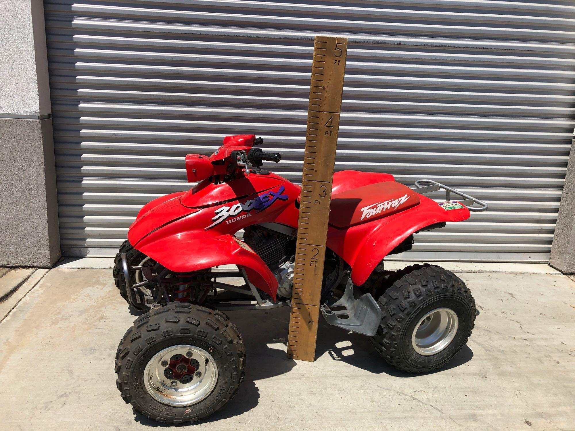 1995 Honda TRX300EX FourTrax ATV Motorcycle with Signed Title reg Good until 2020