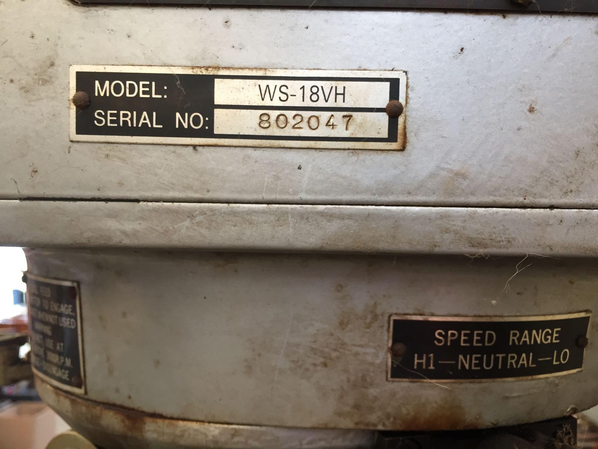 ACRA Model WS-18VH, 3 Phase, 3 HP Vertical Mill, Turns On