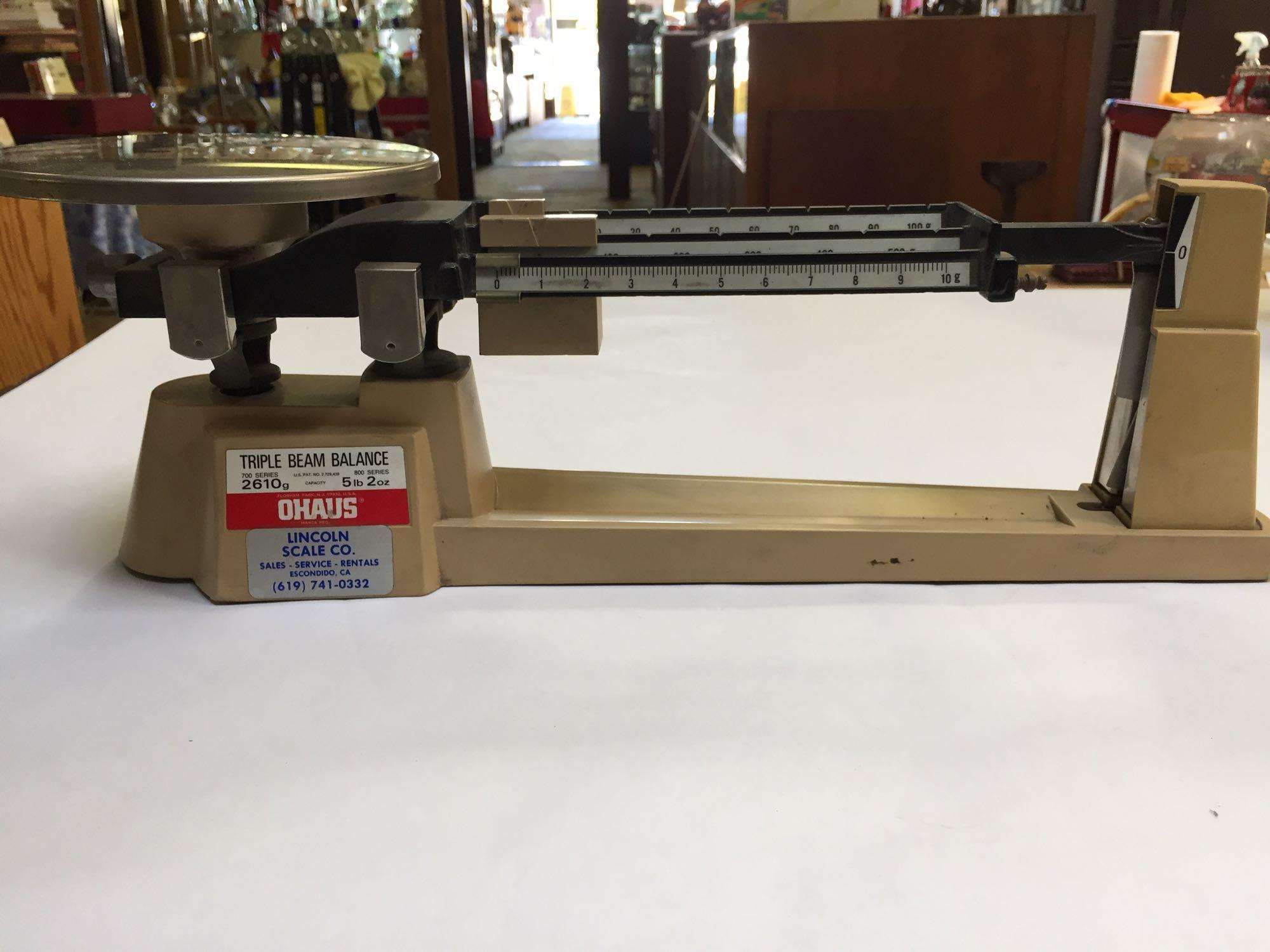 2 Ohaus 2610g Balance Scales,