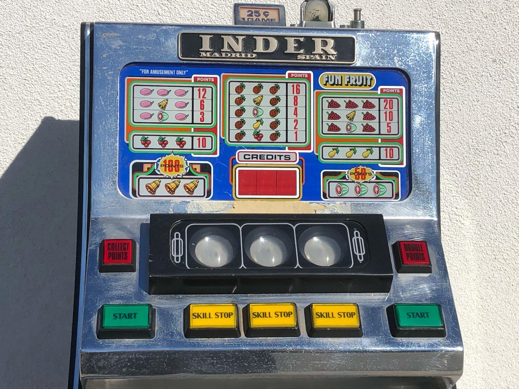 Inder Spanish 25 Cent Slot Machine