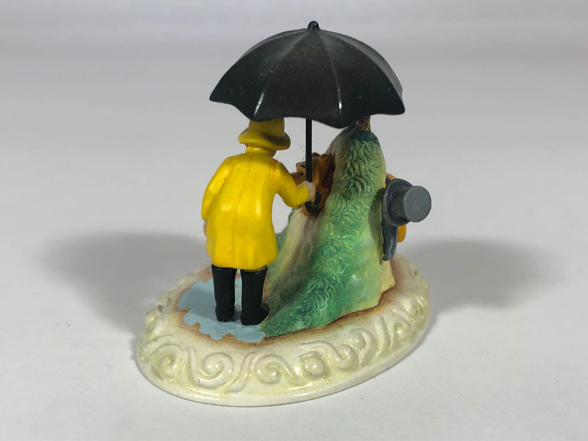 Winnie The Pooh A Rainy Day Visitor Limited Edition Sculpture DC24 w/ CoA 2001 Disney Showcase