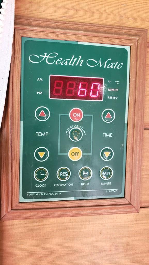 Health Mate Dry Sauna working. Powers on. 6 ft tall 3 feet deep 4 ft wide