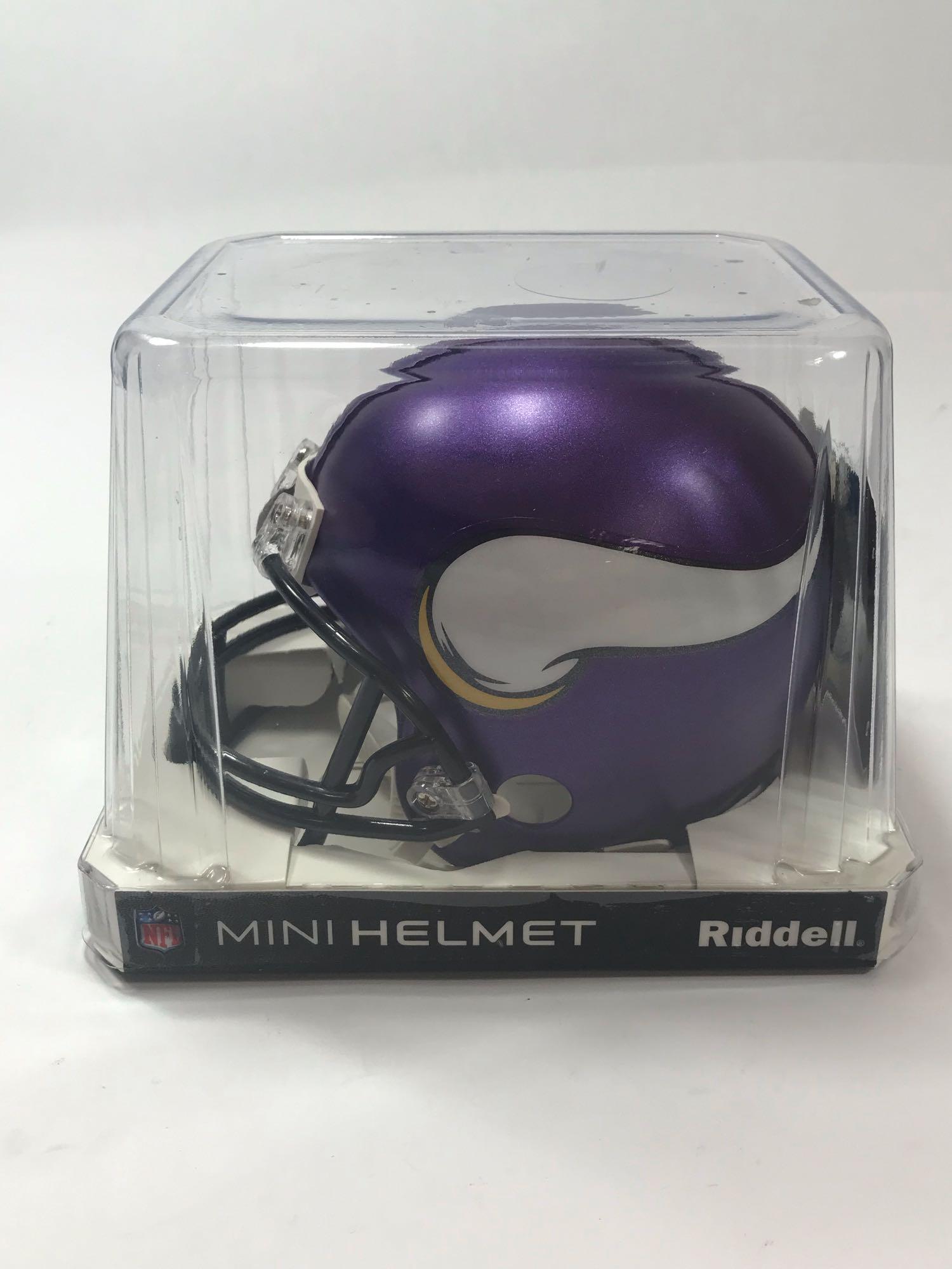 Adam Thielen Minnesota Vikings Signed Mini Helmet COA