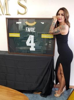 Brett Favre Signed Jersey Framed COA