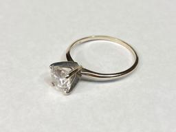 14K White Gold Ring, Size 9 1/2