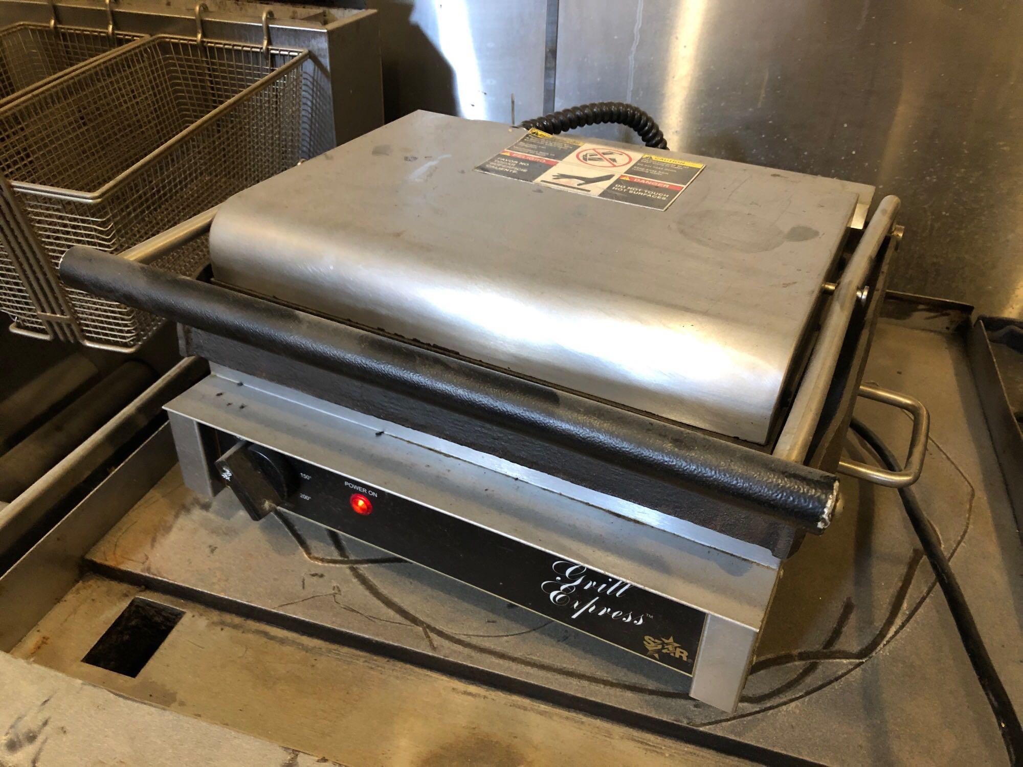 Star MFG Grill Express Commercial Kitchen Press Grill Old Town