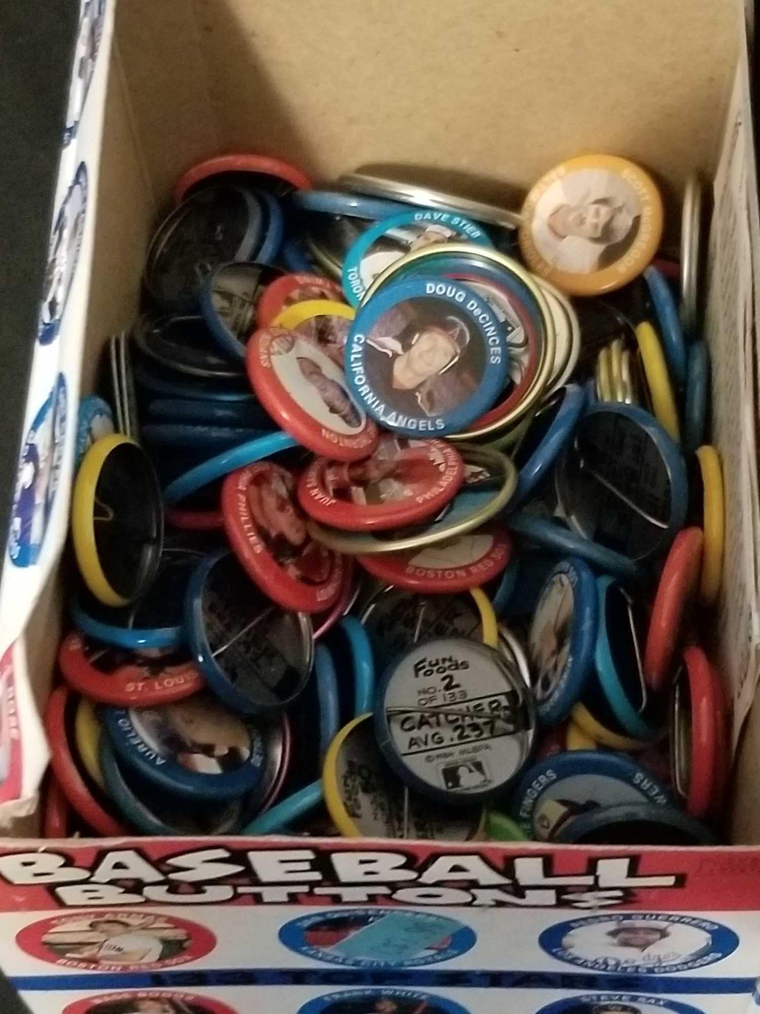 1984 Baseball Buttons 2 Units