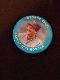 1984 Baseball Buttons 2 Units