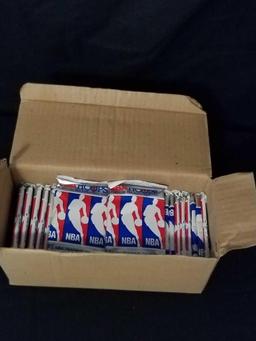 1990 NBA Hoops Unopened Packs 32 Units