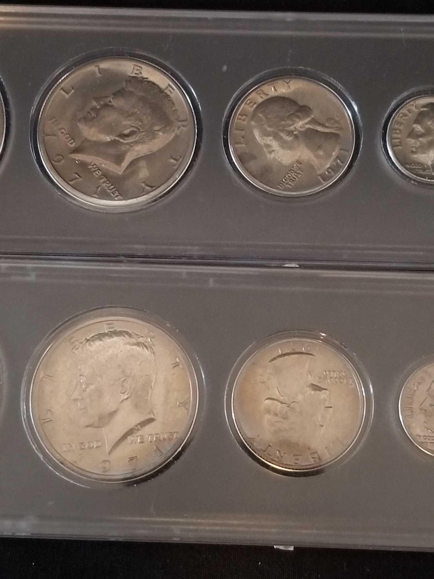 1971-P and D 6 Coin Set In Case