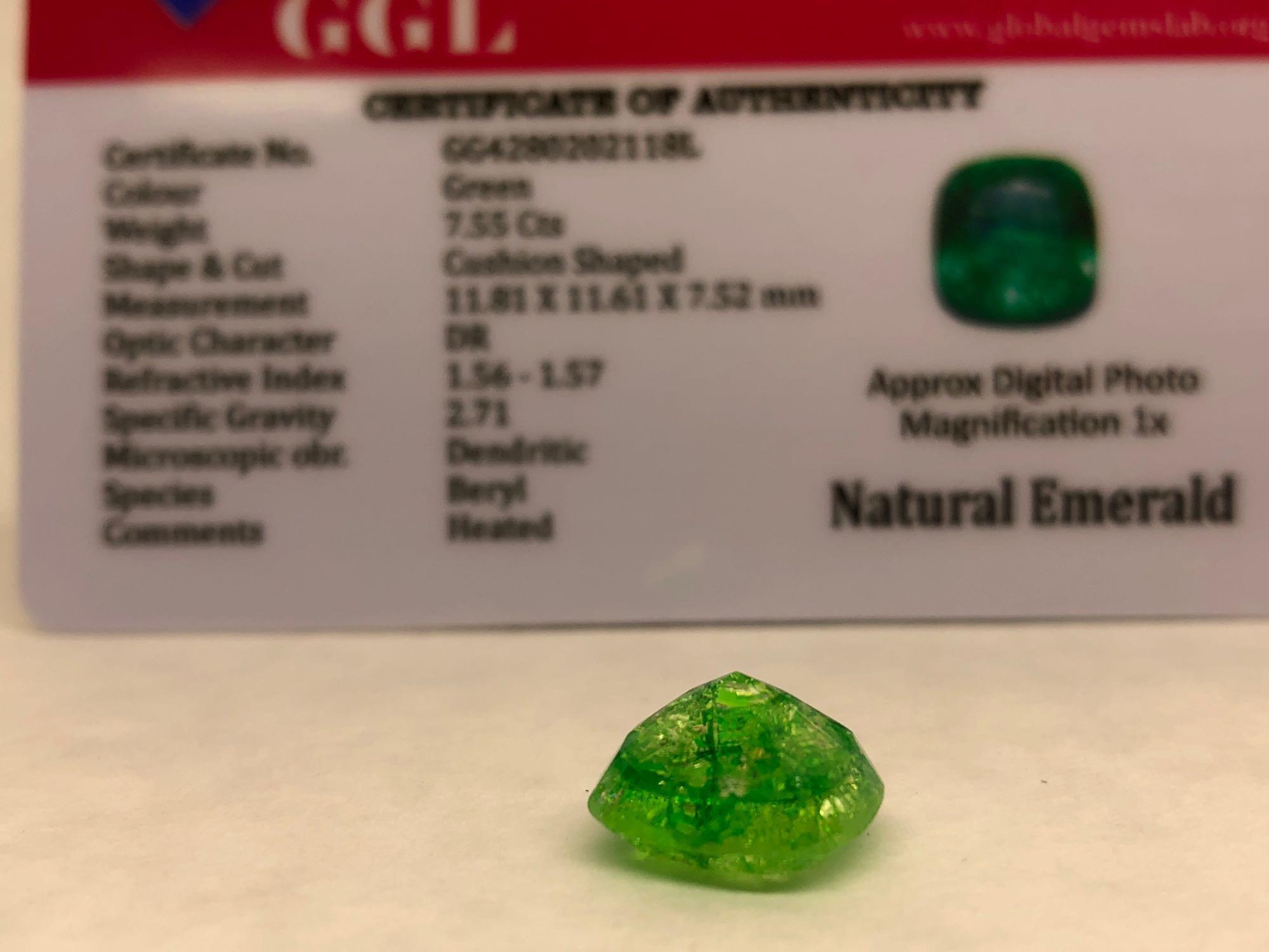 Natural Emerald w/ CoA