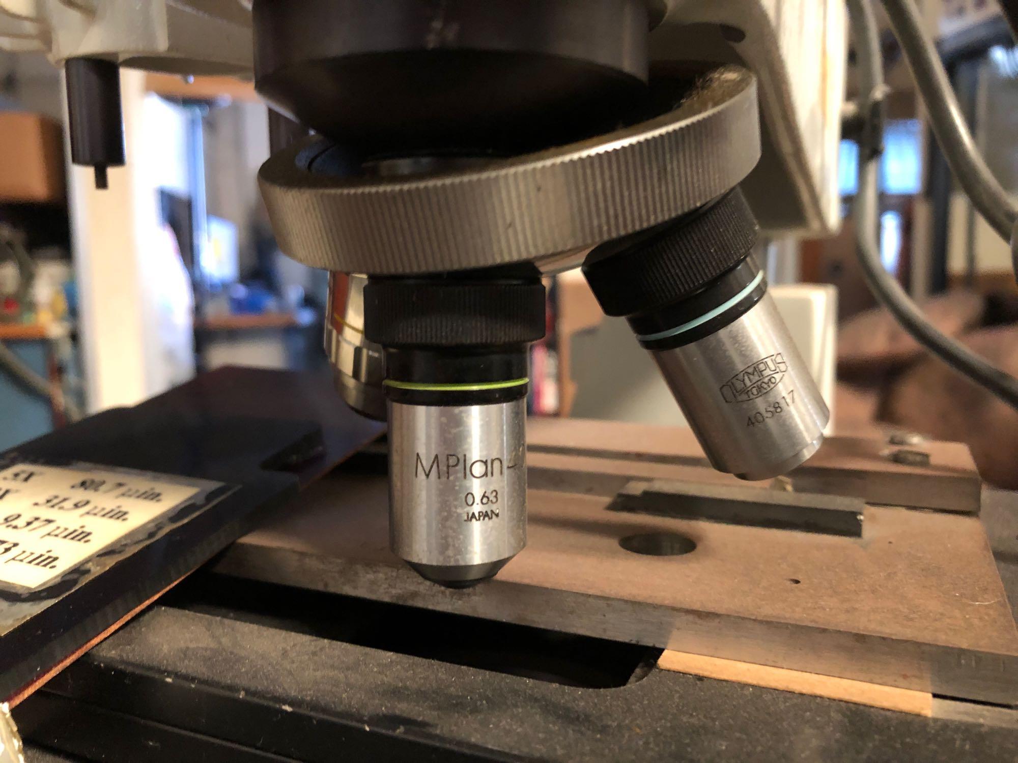 Dynascope Dual-View Microscope 110v