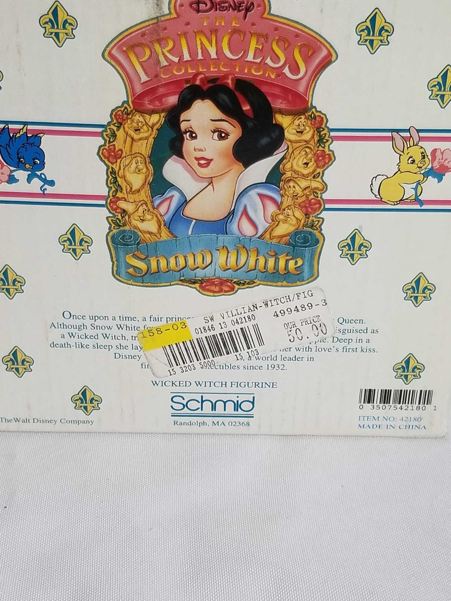 Disney Snow White Witch Hag Figure in Box