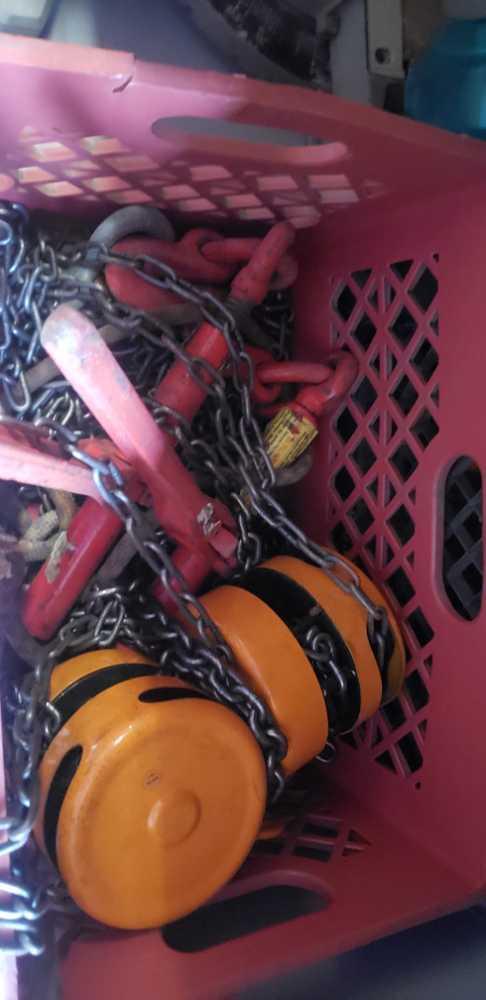 Crates of chain pulleys come alongs winches TR5414