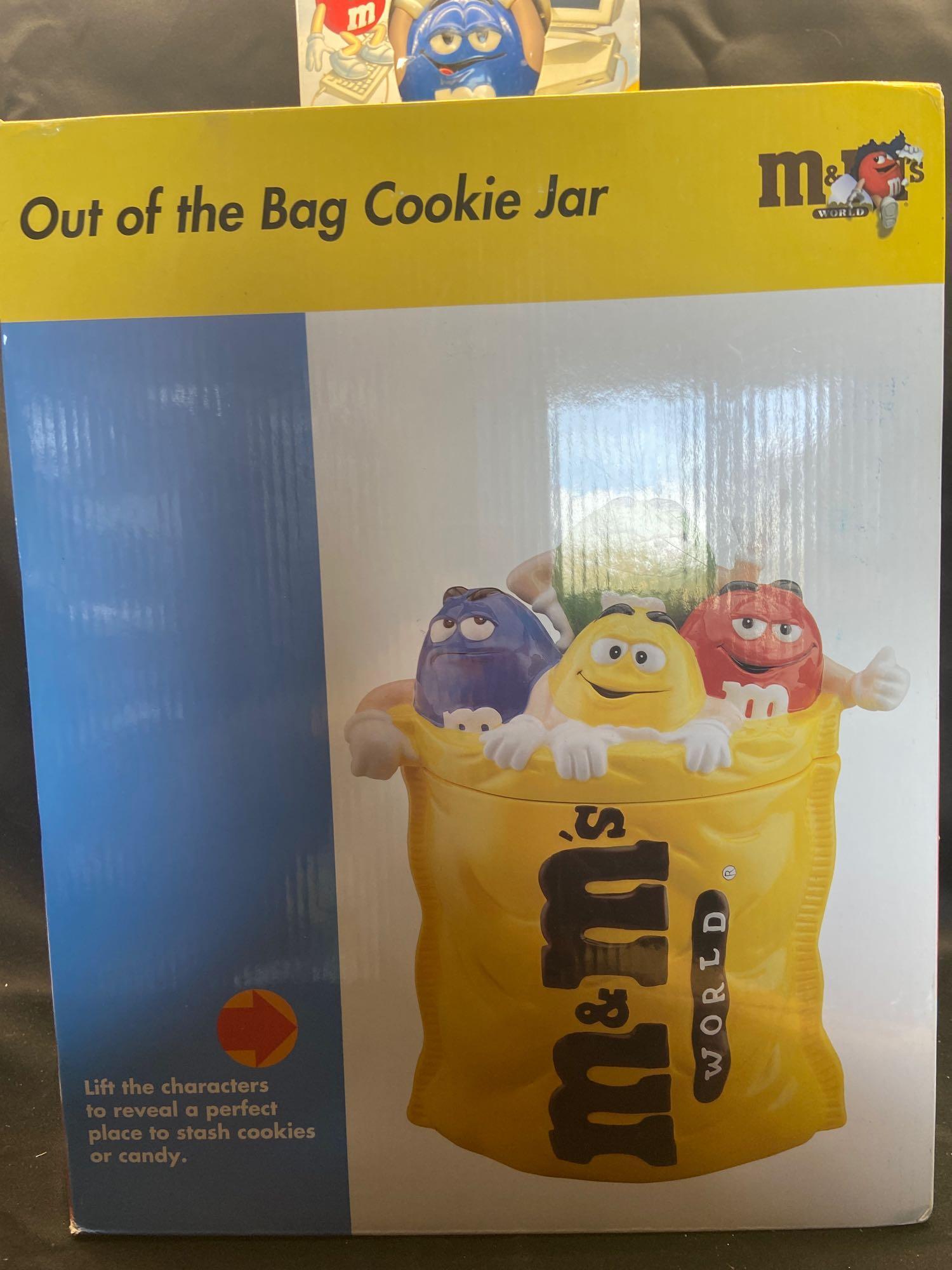 M&ms cookie jar and pc mouse