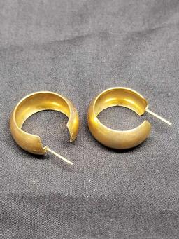 10k Gold Hoop Earrings 4.05 Grams