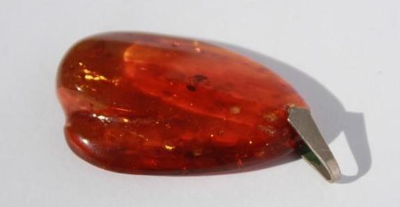 13.9ct Massive Amber Fossil Gem Stone w/ Bracelet Clip