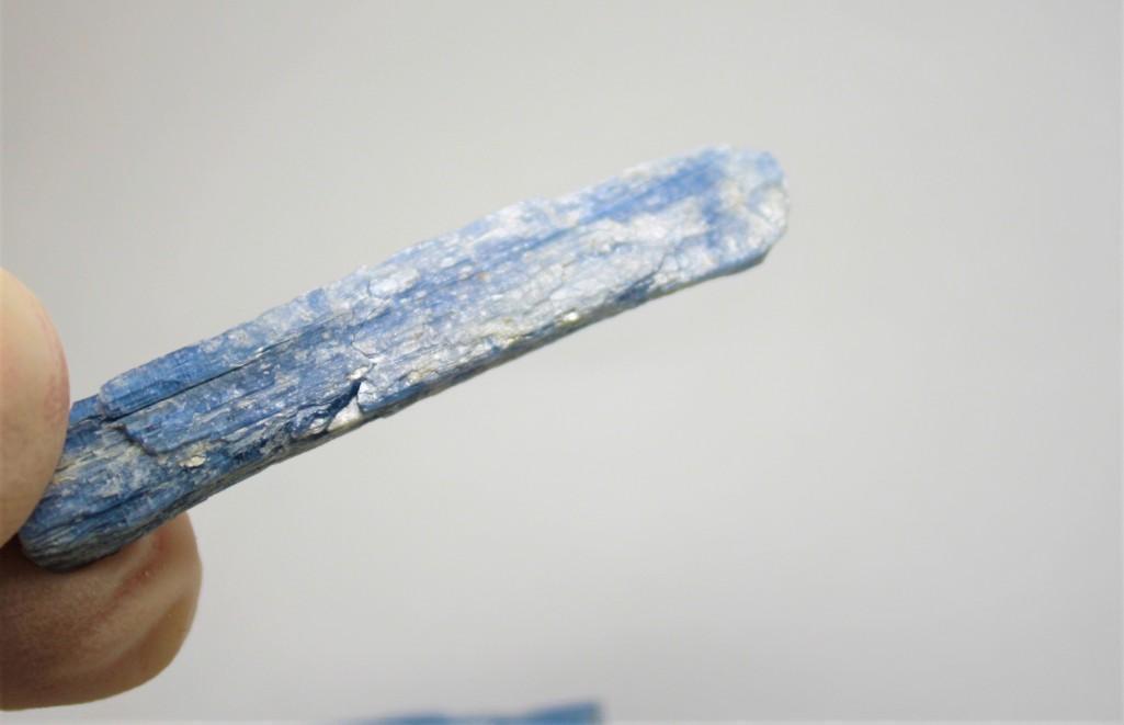 33.50ct Natural Mined Rough Kyanite Stones Uncut