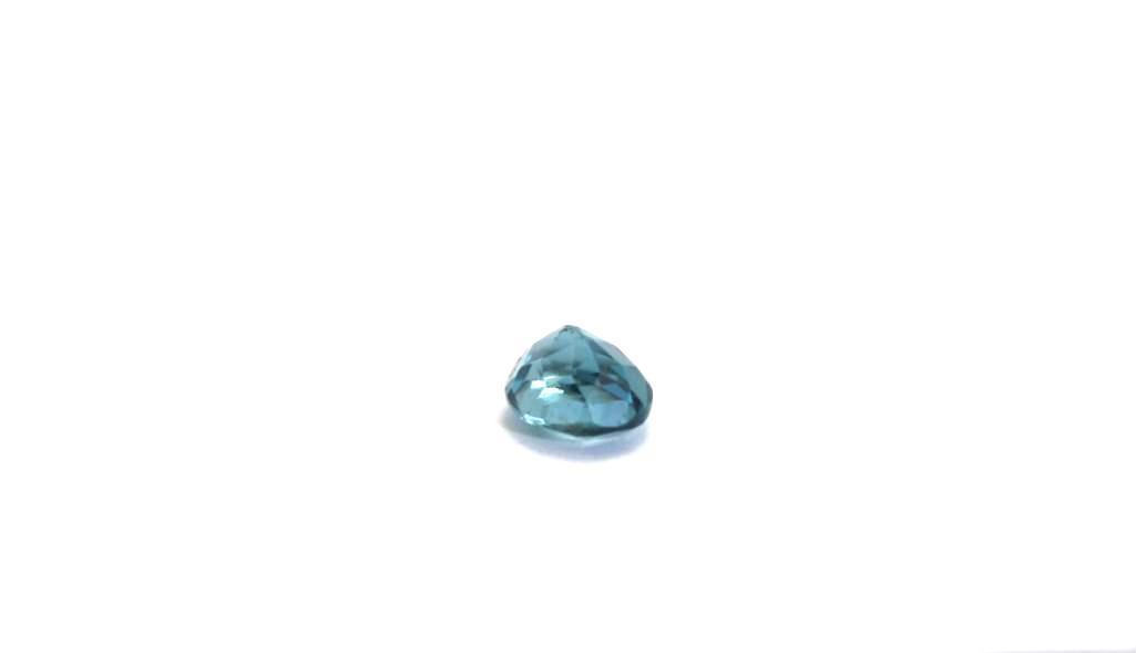 3.7ct London Blue Topaz Shiny Stunner Oval Cut Gem Stone