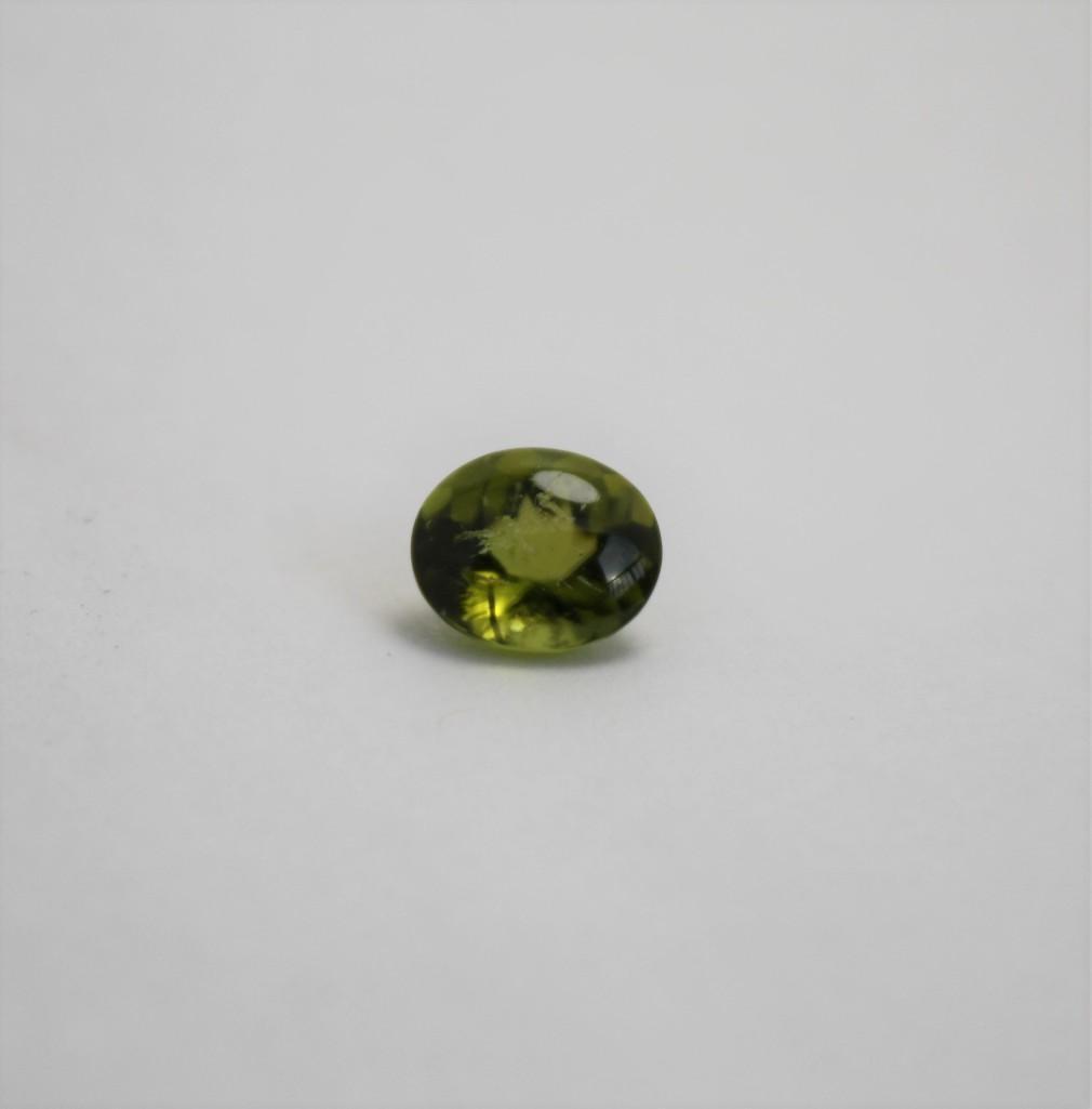 2.87ct Peridot Gem Stone Blazing Green Luster