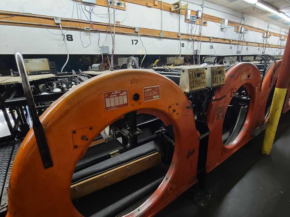 Pin setter 8270 machine vintage x2 units 118in tall