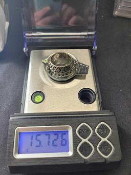 2 silver rings Sizes 10 and 10 1/2 15.72g