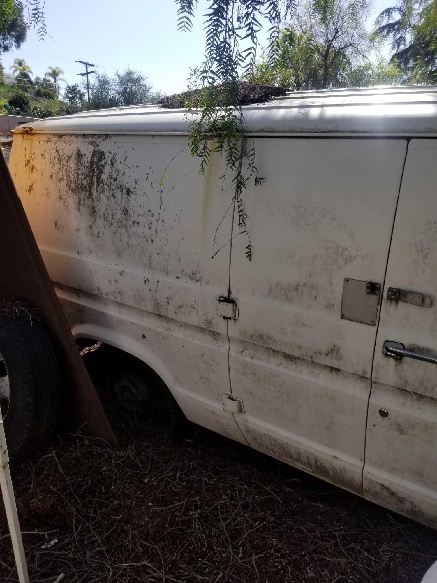 1988 Ford Econoline 150 Cargo Van