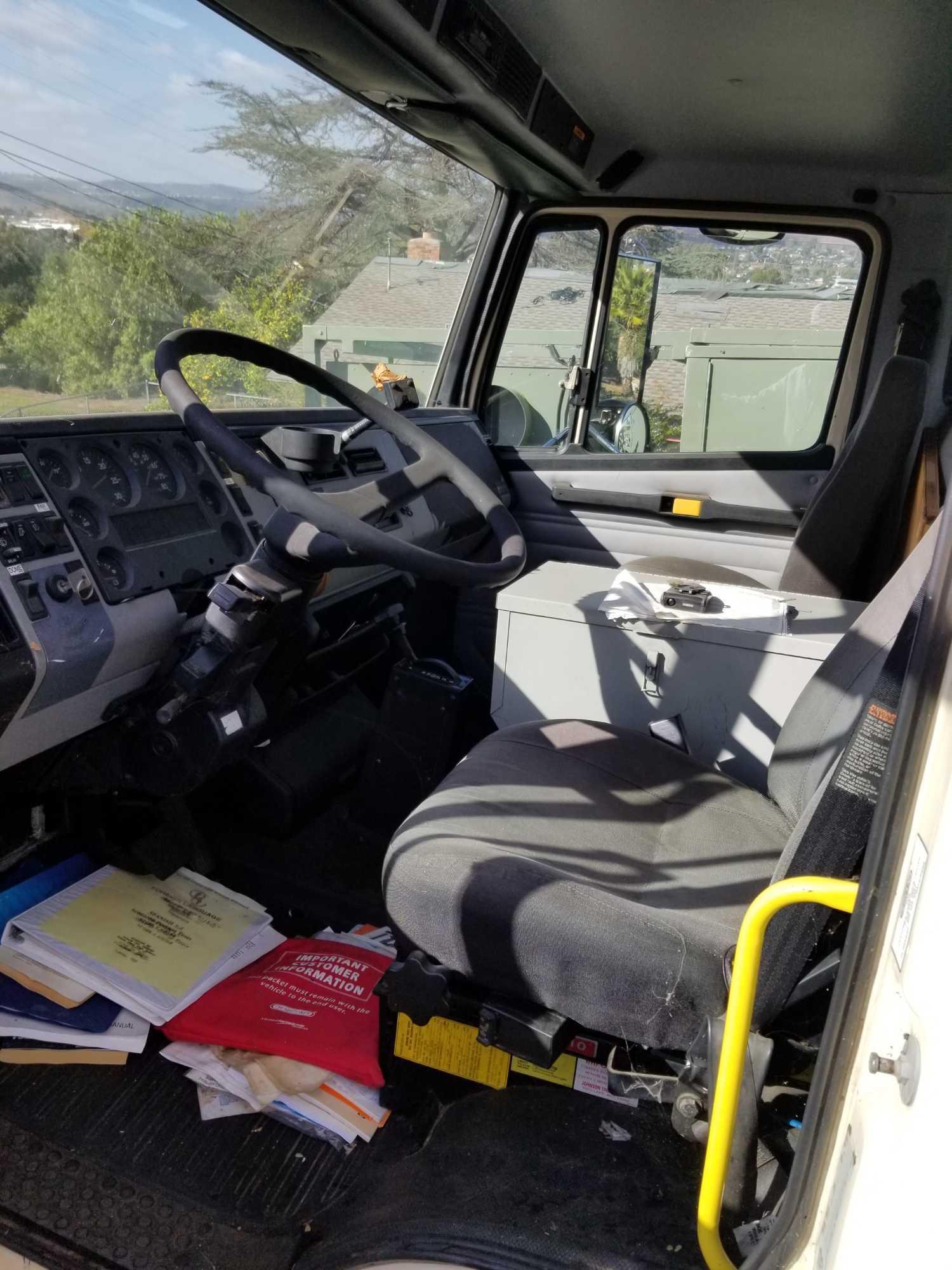 2000 Freightliner FL60 Flatbed Truck