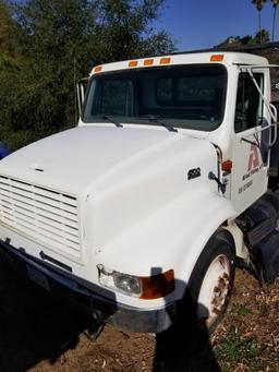 1998 International 4700 Flatbed Truck DT 466