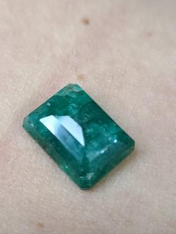 Green Emerald 6.31ct gemstone beautiful stone