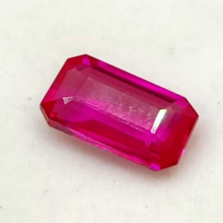 Red emerald cut Ruby 3.44ct