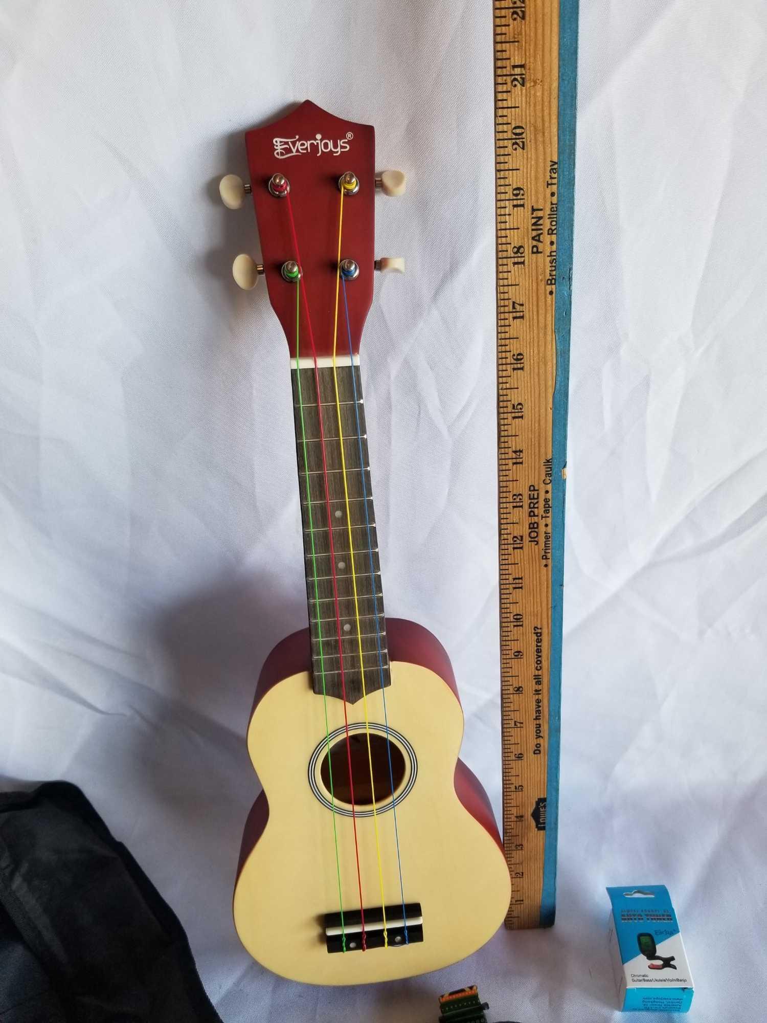 Everjoys Ukulele With Accessories