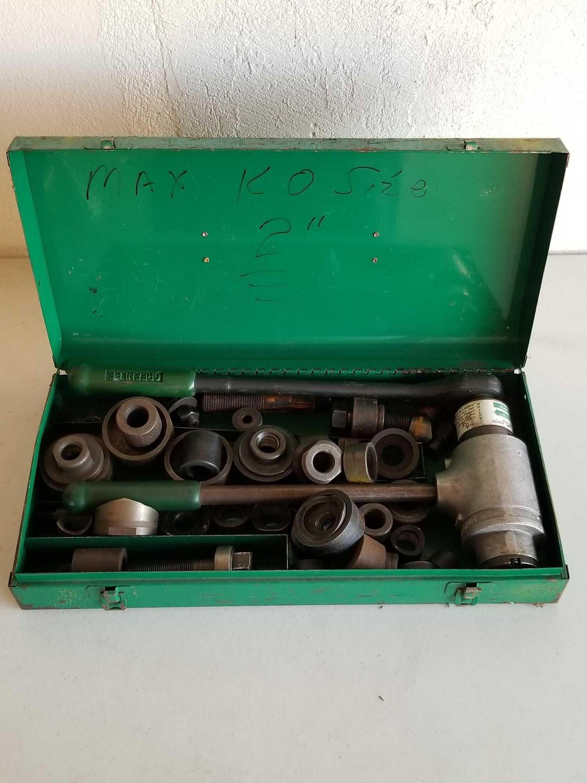 GREENLEE 1904 1906SB Ratchet Knockout Punch Kit