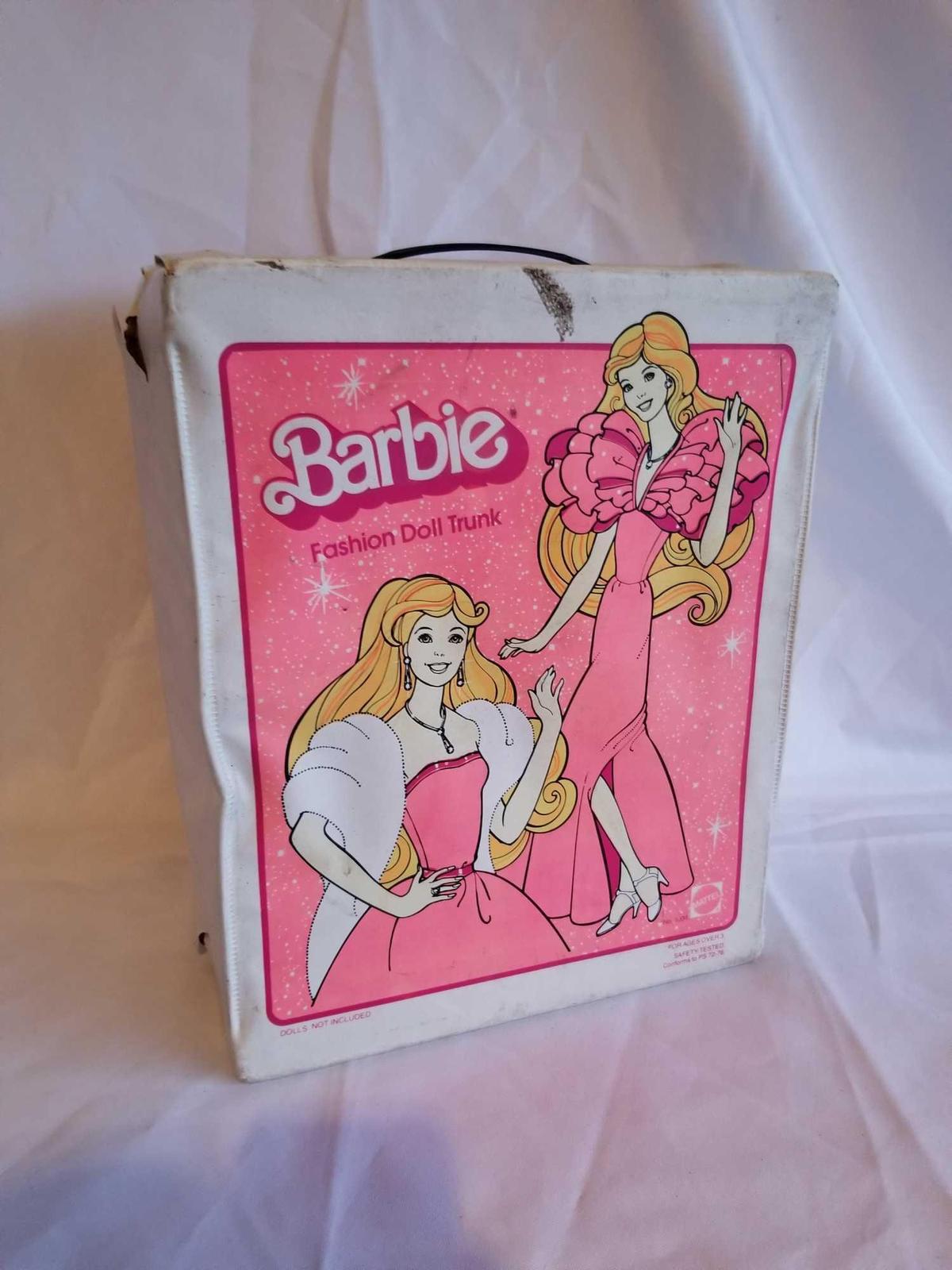 1982 Barbie Fashion Doll Trunk