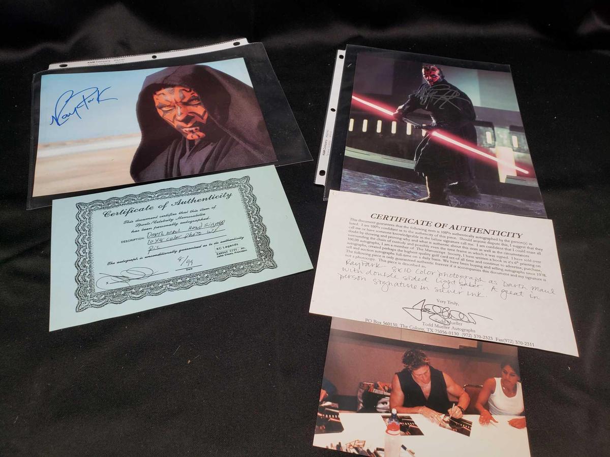 Document says Ray Park 8 x 10 color photographs as Darth Maul with Double sided light saber.