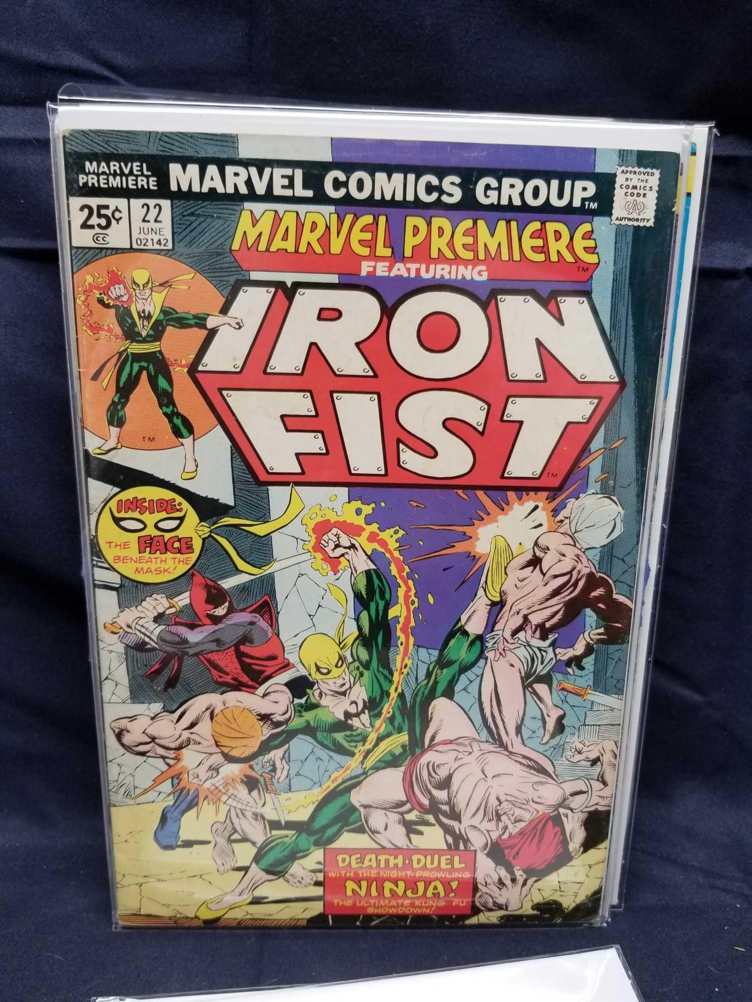 Vintage Marvel Comic Books 10 Units