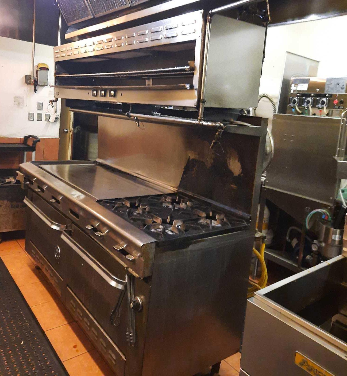 DCS Griddle Stove & Double Oven + Salamander