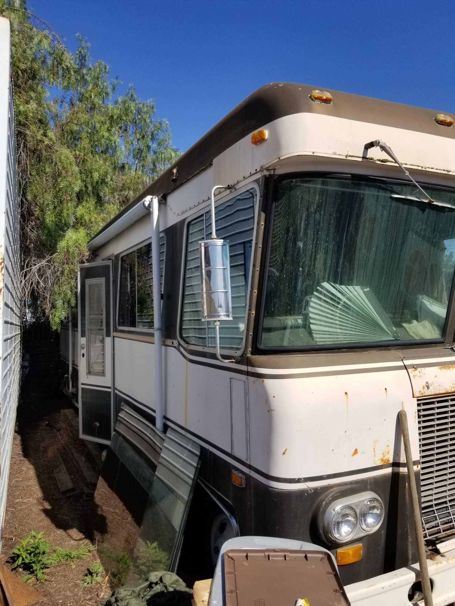 1972 Ford Condor Coach Motorhome VIN M50HVP30943