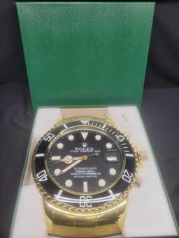 Rolex Oyster Perpetual Date Submariner Superlative Chronometer Dealers Display Wall Clock A6409